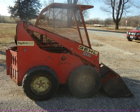 gehl 2500 skid steer tires|gehl 2500 skid steer specs.